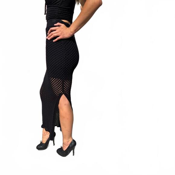 ASTR Small Black Crochet Viscose Full-Length Pencil Skirt – Boho Chic Maxi - Picture 2 of 9